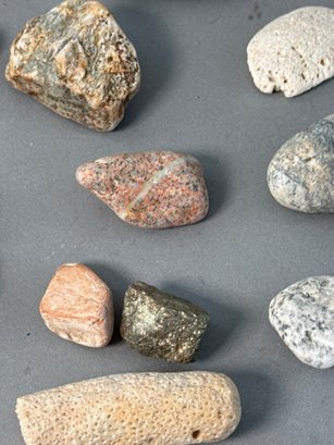 Beautiful Collection Of Rocks - Photo 8
