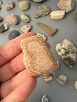 Beautiful Collection Of Rocks - Photo 10