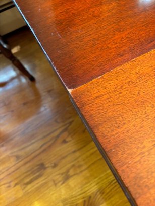 Double Pedestal Table With One Leaf (included In Measurement) - Photo 1