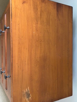 Nightstand - Photo 8