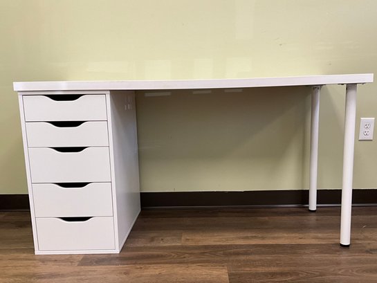 IKEA White Lagkapten/Alex Desk With 5 Drawers (1 Of 2) 55In (W) X 24In (D) X 28.5(H) - Photo 2