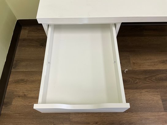 IKEA White Lagkapten/Alex Desk With 5 Drawers (1 Of 2) 55In (W) X 24In (D) X 28.5(H) - Photo 7