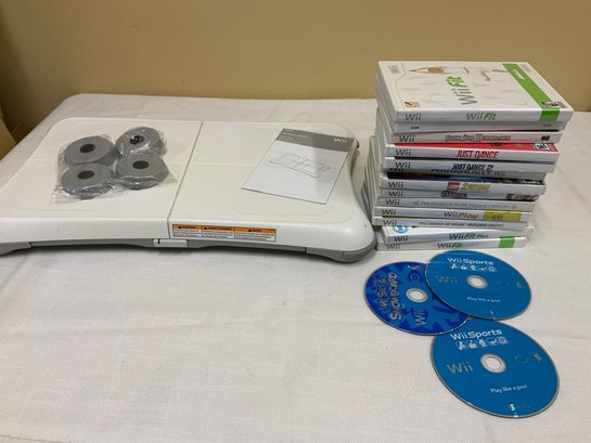 Retro Wii Balance Board With 13 Games Including Wii Fit Plus Just Dance Mariokart - Photo 2
