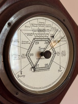 Vintage Tycos Stormoguide Barometer - Photo 3