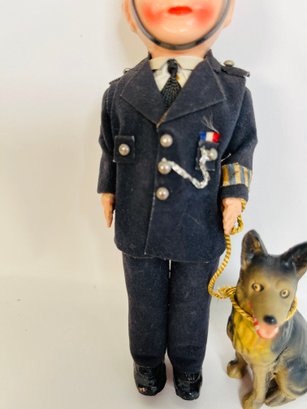 Vintage Uniformed Doll With German Shepherd Dog, Circa 1950s - Photo 5