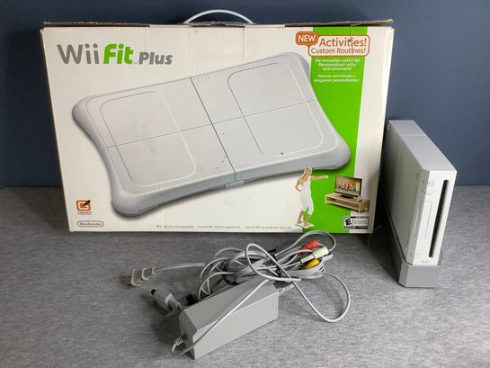 Wii Fit Plus Lot - Photo 2
